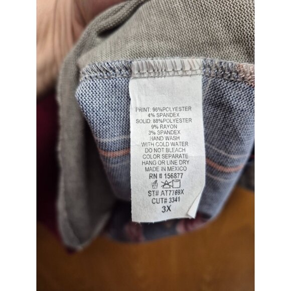 Color Block Long Sleeve T-Shirt With Floral Pocket 3X - Picture 4 of 9